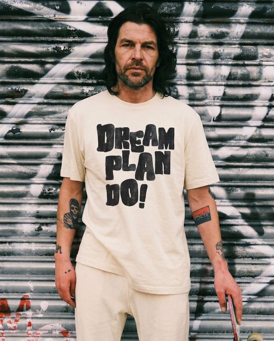 Love the tee